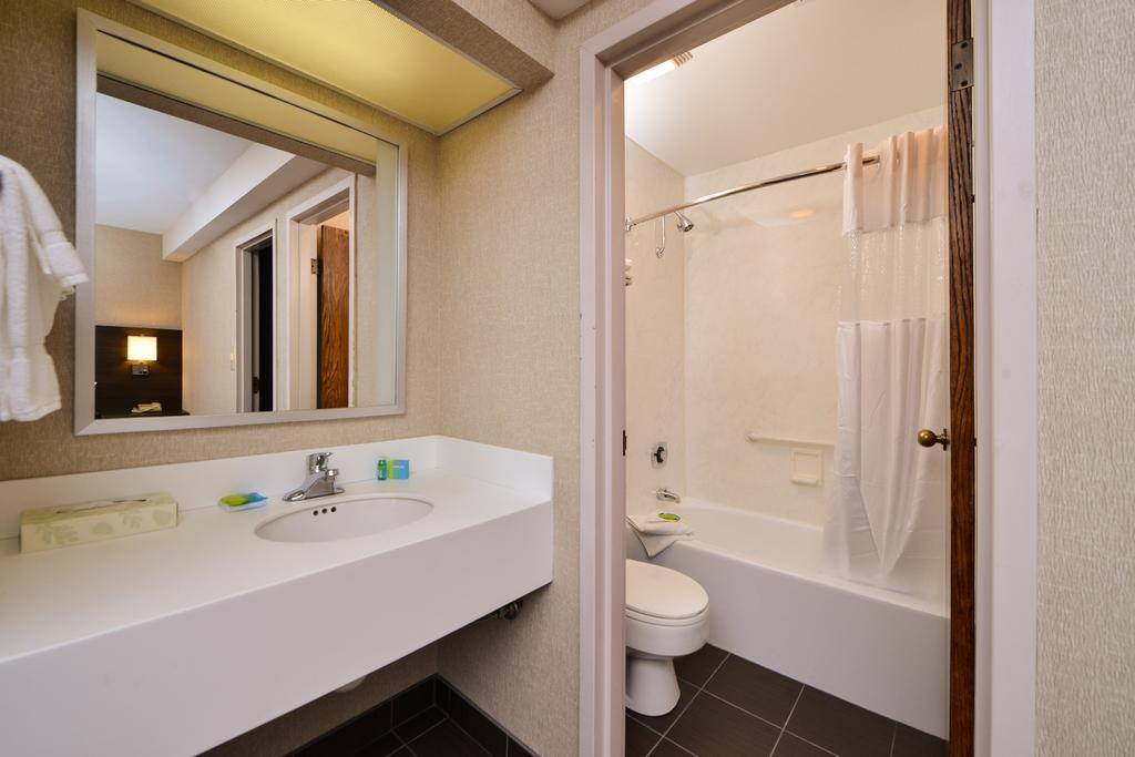 Radisson Madison